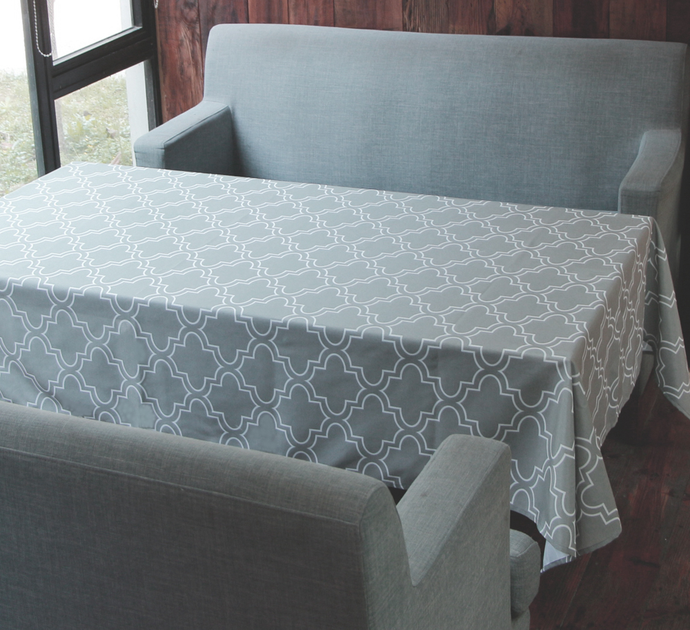 Tektrum 60x120 Rectangular Damask Tablecloth - Waterproof, Stain Resistant, Beige (100% Polyester)