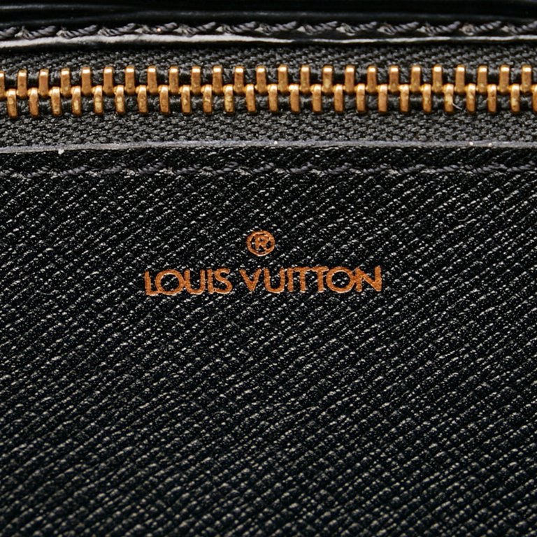 Pre-Owned Louis Vuitton Epi Bifus Handbag Shoulder Bag M52322 Noir 
