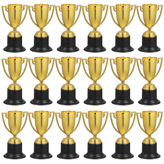 24 Pcs Petits Trophées pour Adultes Trophées de Soccer Prix Coupes pour Récompense de Compétition Gagnante Trophées de Cheer Squad Cadeaux de Fête pour Sports