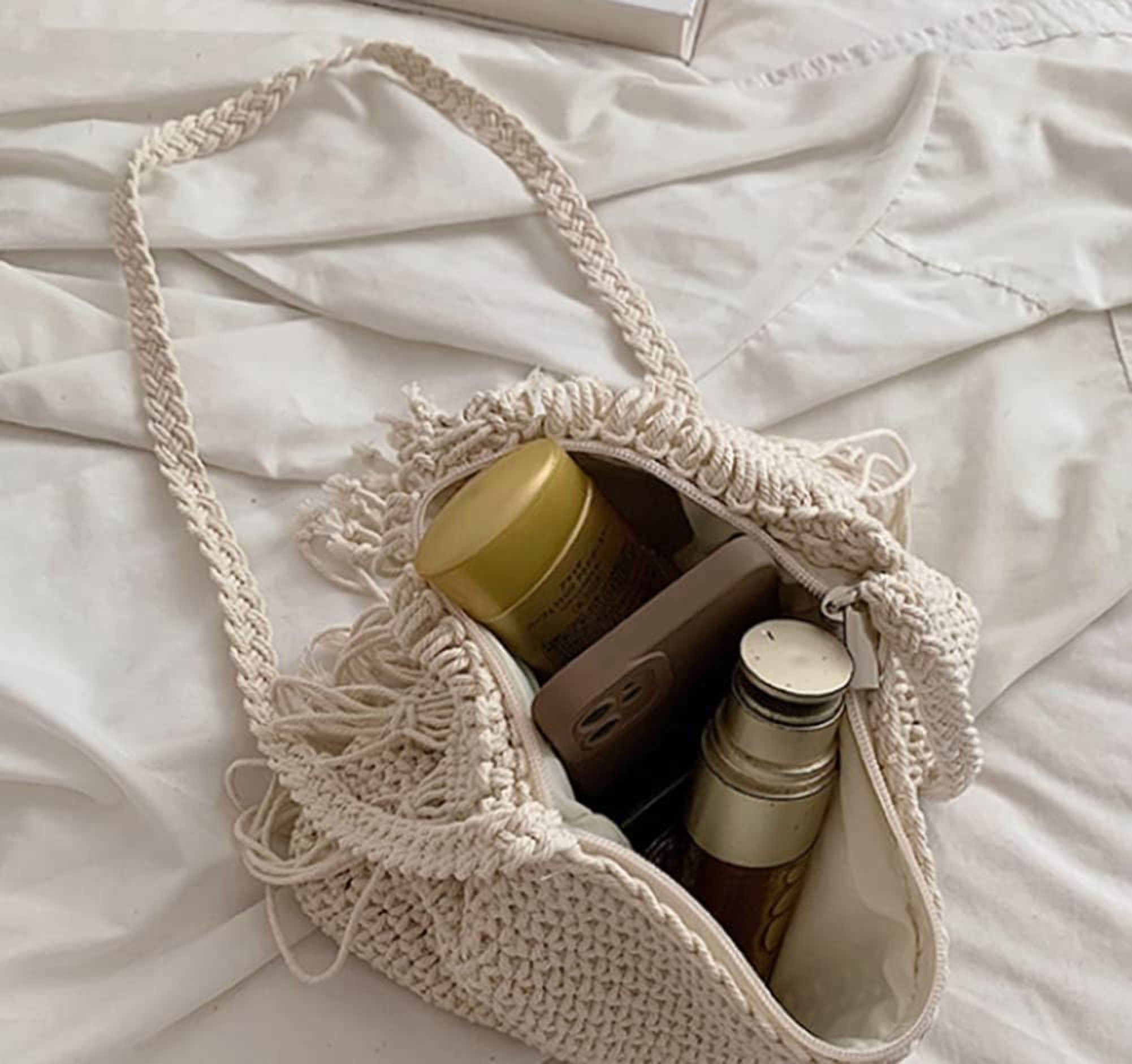 CAILDANL Crossbody Purse for Women Cute Macrame Hobo Satchel Bags Knit Summer Beach Bag Tassels Shoulder Crochet Tote Handbag