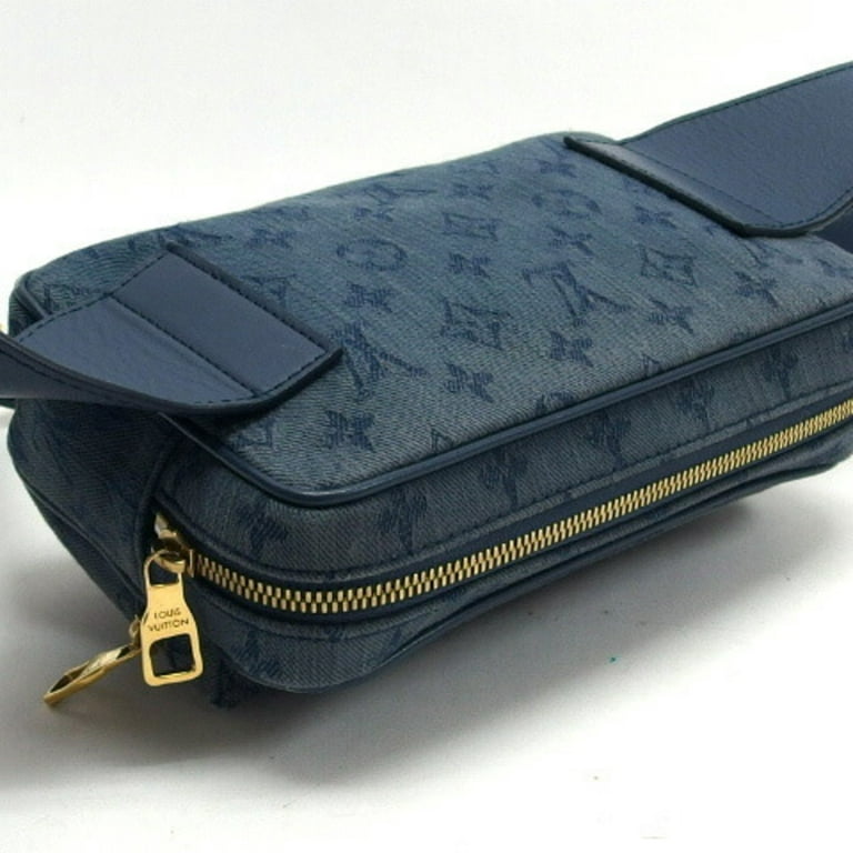 Louis Vuitton Outdoor Navy Leather Shoulder Bag (Pre-Owned)