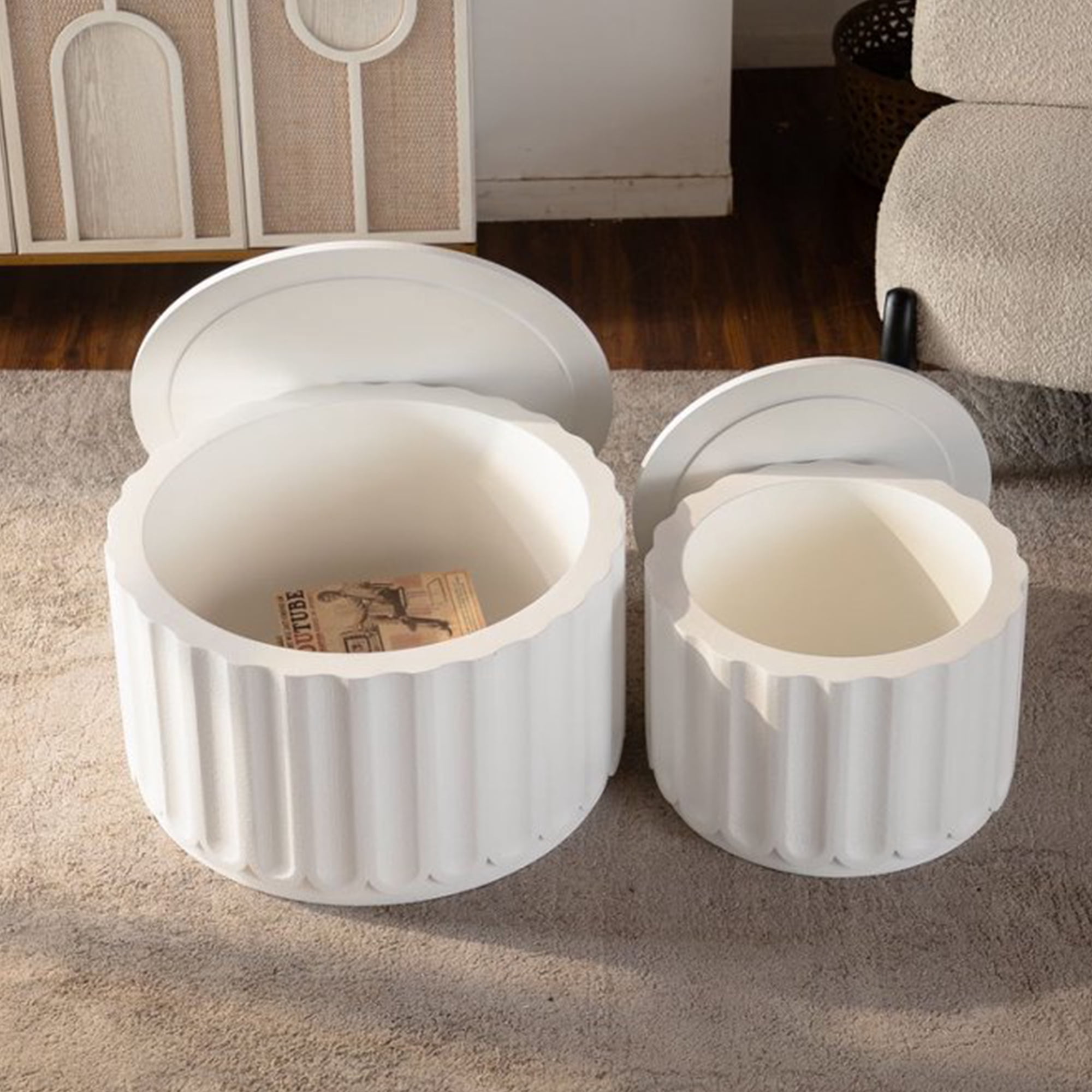 Leumius White Round Storage Table Set with Lift-Off Lid, Nesting Design, Elegant Curved-Edge Shape for Living Room Apartment