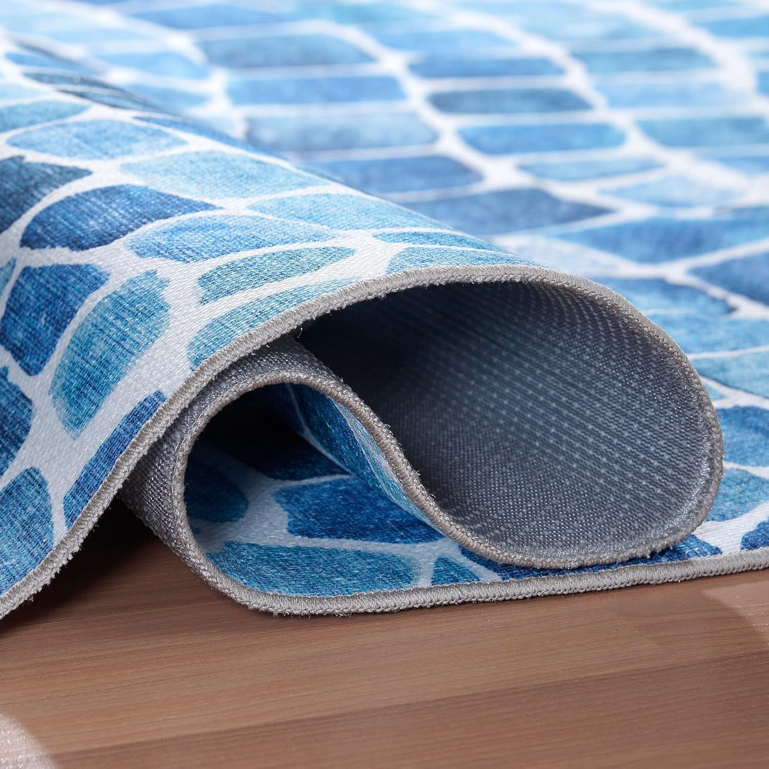 ReaLife Machine Washable Indoor Outdoor - Mat Rug Foldable Printed Thin Lightweight Cushioned Fade Resistant Patio Deck Dock Porch Pool Balcony Camping - Emery- Blue 4' x 6'