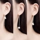 thumbnail image 5 of Pendientes de perlas con ganchos para la oreja, pendientes geométricos de perlas con forma de concha., 5 of 9