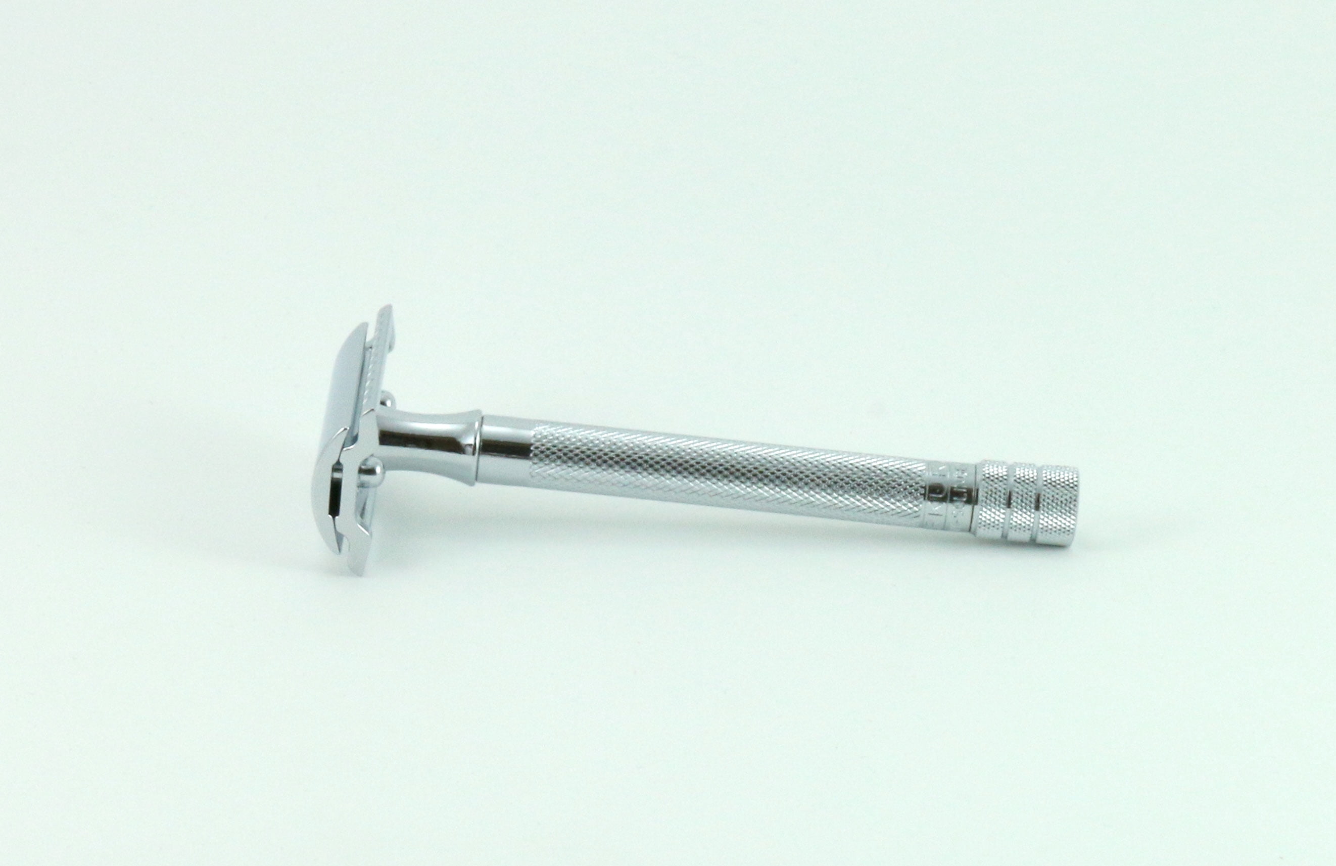 Merkur Safety Razor Long Handle 23c (23001) with Free Gbs Ocean Driftwood Sha...