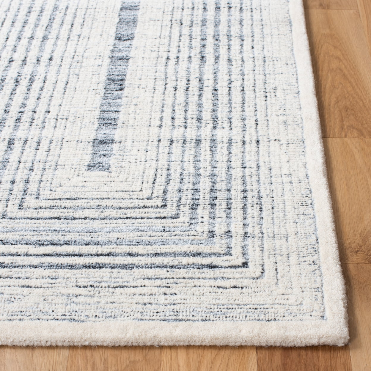 SAFAVIEH Metro Bayon Bordered Area Rug, Dark Grey/Ivory, 8' x 10'