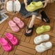 thumbnail image 2 of Chanclas de suela gruesa para mujer de nuevo estilo en verano de 2024, sandalias exteriores de suela blanda, zapatos de playa de tacón alto casuales y cómodos, 2 of 6