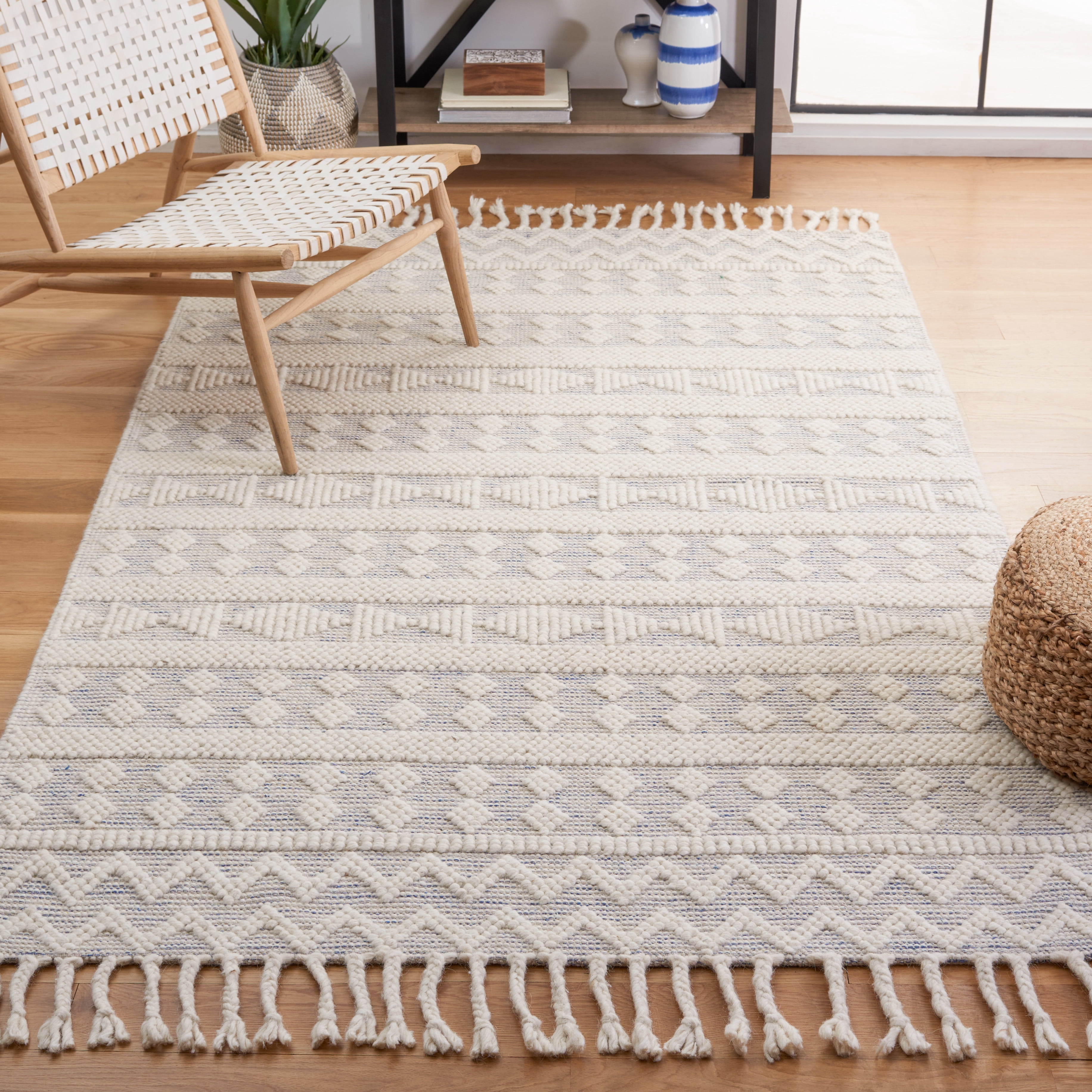 SAFAVIEH Natura Fulton Southwestern Wool Area Rug, Ivory/Blue, 8' x 10'