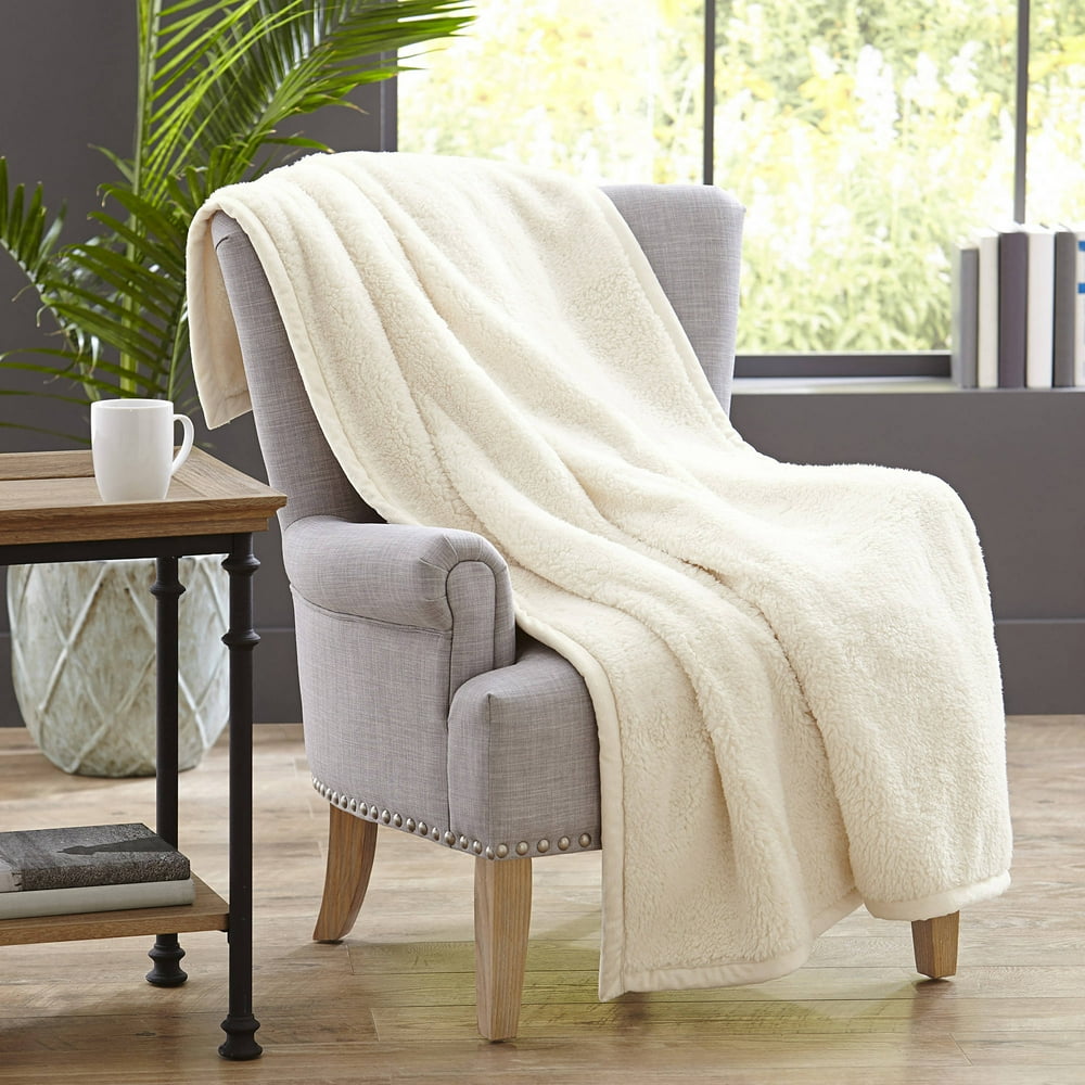 Better Homes & Gardens Sherpa Throw Blanket, 1 Each