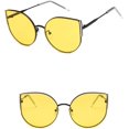 thumbnail image 4 of GFDYREE Lunettes de Soleil Unisexes Rétro Noir Rouge Gris Ovales Non Polarisées UV400, 4 of 4