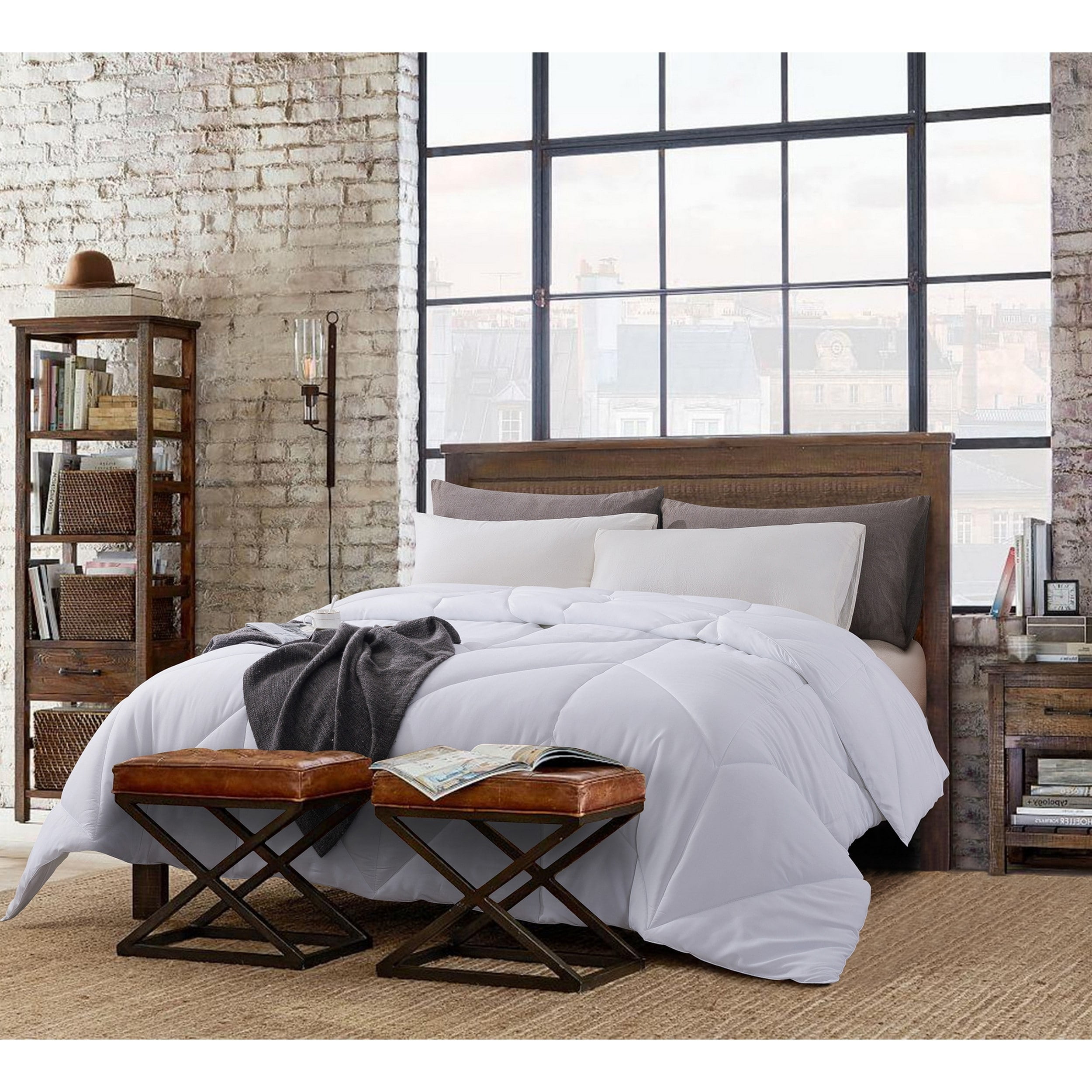 Cozy Down Alternative Comforter - Reversible - White - King