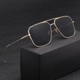 thumbnail image 2 of Gafas de sol clásicas de gran tamaño para hombre y mujer, lentes de sol cuadradas de Metal con espejo antirreflectante, polígono, a la moda, Uv400 Fivean unisex, 2 of 2