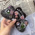 thumbnail image 4 of Moldes de resina para tableros de ouija y planchettes, 2 piezas de moldes de silicona de resina epoxi gótica para juegos de tableros de ouija, colgantes, manualidades de resina, 4 of 5