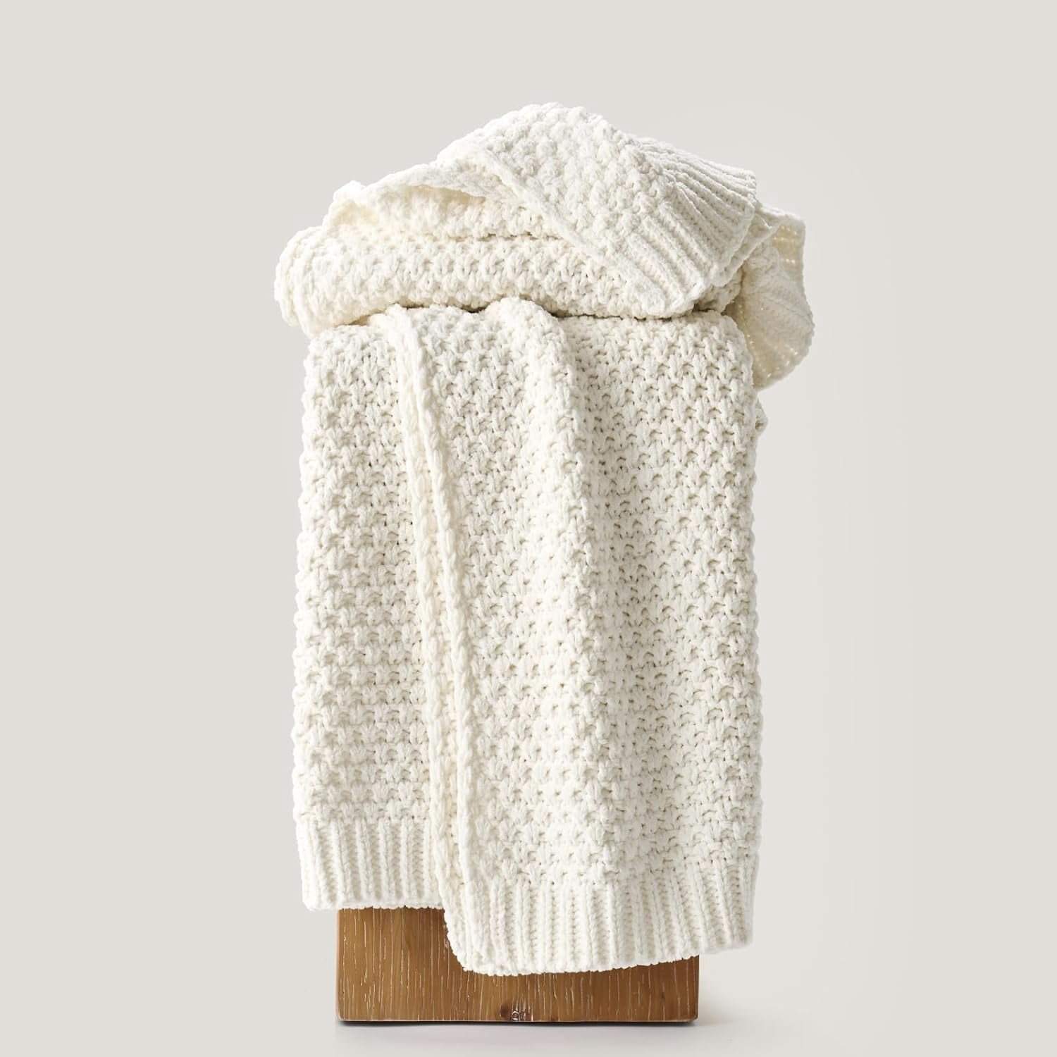 EVERGRACE Chunky Chenille Knit Throw Blanket for Couch, Soft Luxurious Moss Stitch Blankets for Bed, Cozy Decorative Farmhouse Knitted Throws for Sofa, Bright White, 60" x 80"