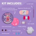 thumbnail image 2 of Kit de ganchillo para galletas Jellyfish Jenny con tutorial de puntadas, 2 of 7