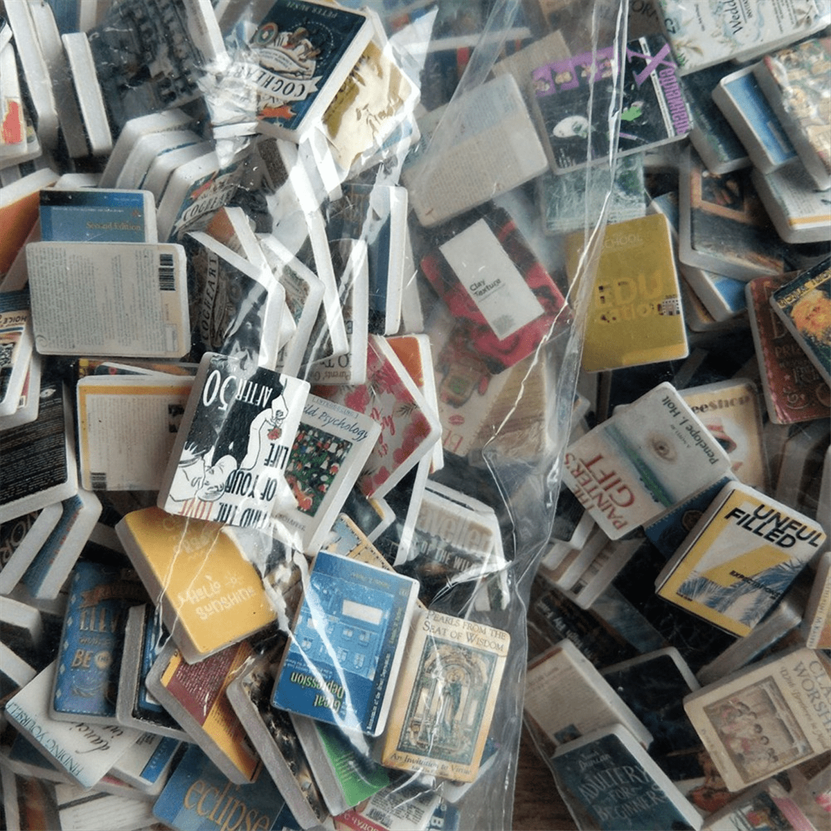 Tiny Library Wooden Anti-Anxiety Bookshelf Miniature 200 Books Shake Away Your Anxiety Stress Relief Gifts