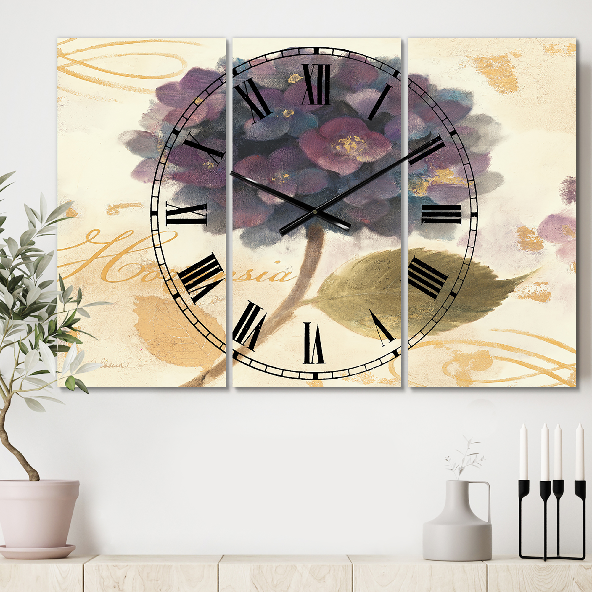 Designart 'Abundant Hydrangea Flower I' Farmhouse wall clock