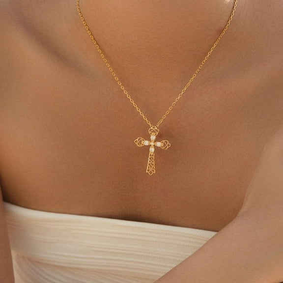 CUKIXA 18K Gold Plated Cross Pendant Necklace for Women, Cubic Zirconia (CZ), Adjustable 16.1–19.7 in (41–50 cm) O-Chain, Dainty Minimalist Fashion Jewelry, Gift-Ready