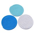 thumbnail image 1 of Moyic Tapete de Anti-escaldado Olla redonda Aislamiento térmico Almohadilla de de algodón trenzado Lavable Colocación de comedor Cocina Mostrada 3PCS/Set Azul Moyic HA010159-04, 1 of 1