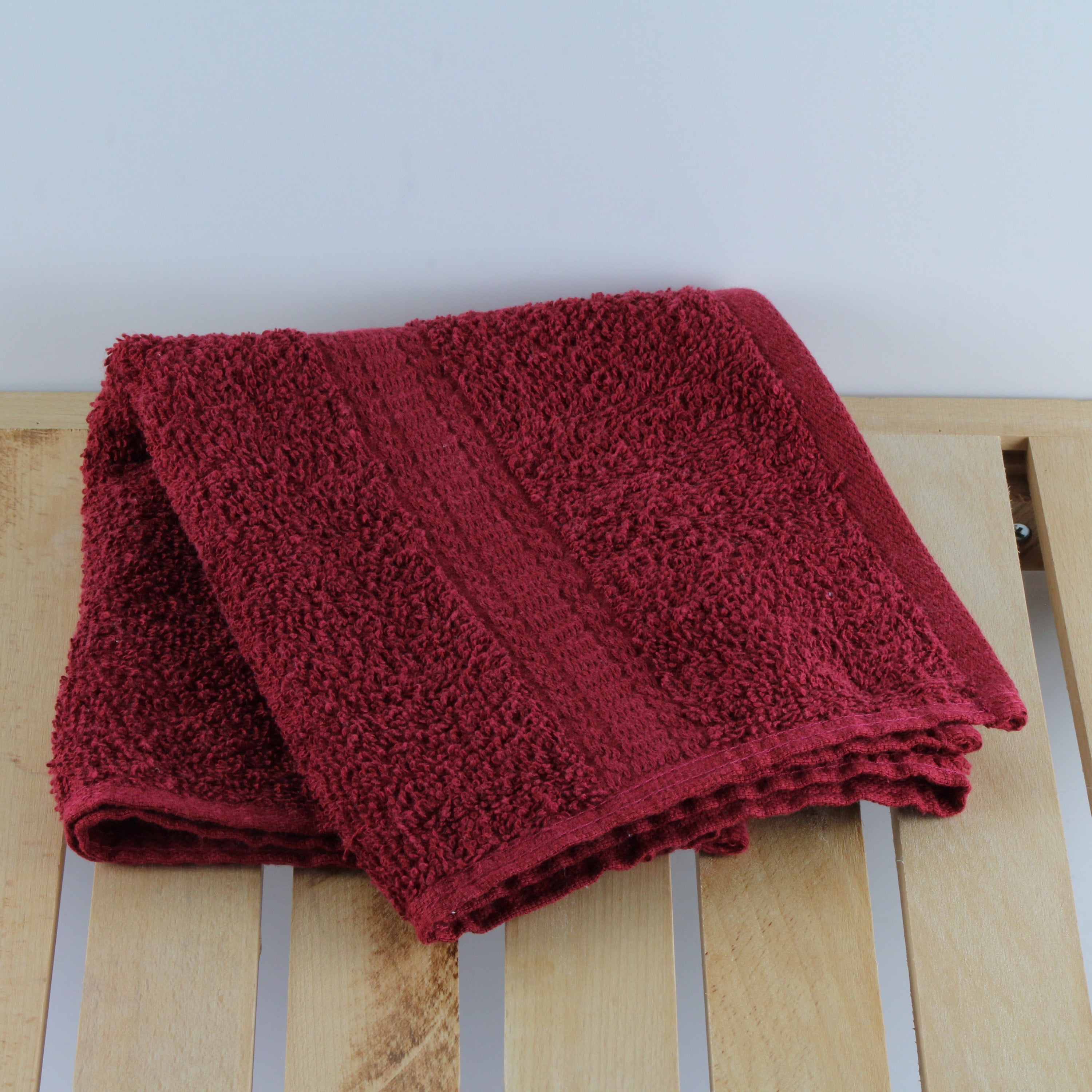 Mainstays Basic Bath Collection Single Hand Towel, Solid Red