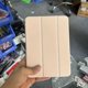 thumbnail image 4 of ¡Estuches protectores a prueba de golpes e inastillables con ranura para bolígrafo y diseño inteligente!, 4 of 4