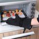 thumbnail image 5 of Guantes para hornear, guantes aislantes resistentes al calor, guantes de soldadura para horno y estufa, para uso en el hogar y barbacoa al aire libre, 5 of 8