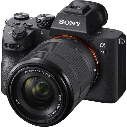 Cámara Mirrorless Sony Alpha A7M3K Con Lente Sel 28-70 ILCE7M3K Sony Cámara A7M3K con Lente Sel 28-70.