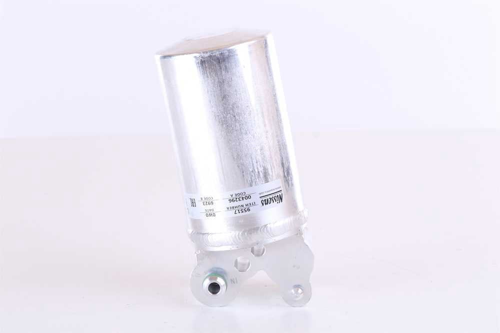 Nissens 95517 A/C Receiver Drier/Accumulator