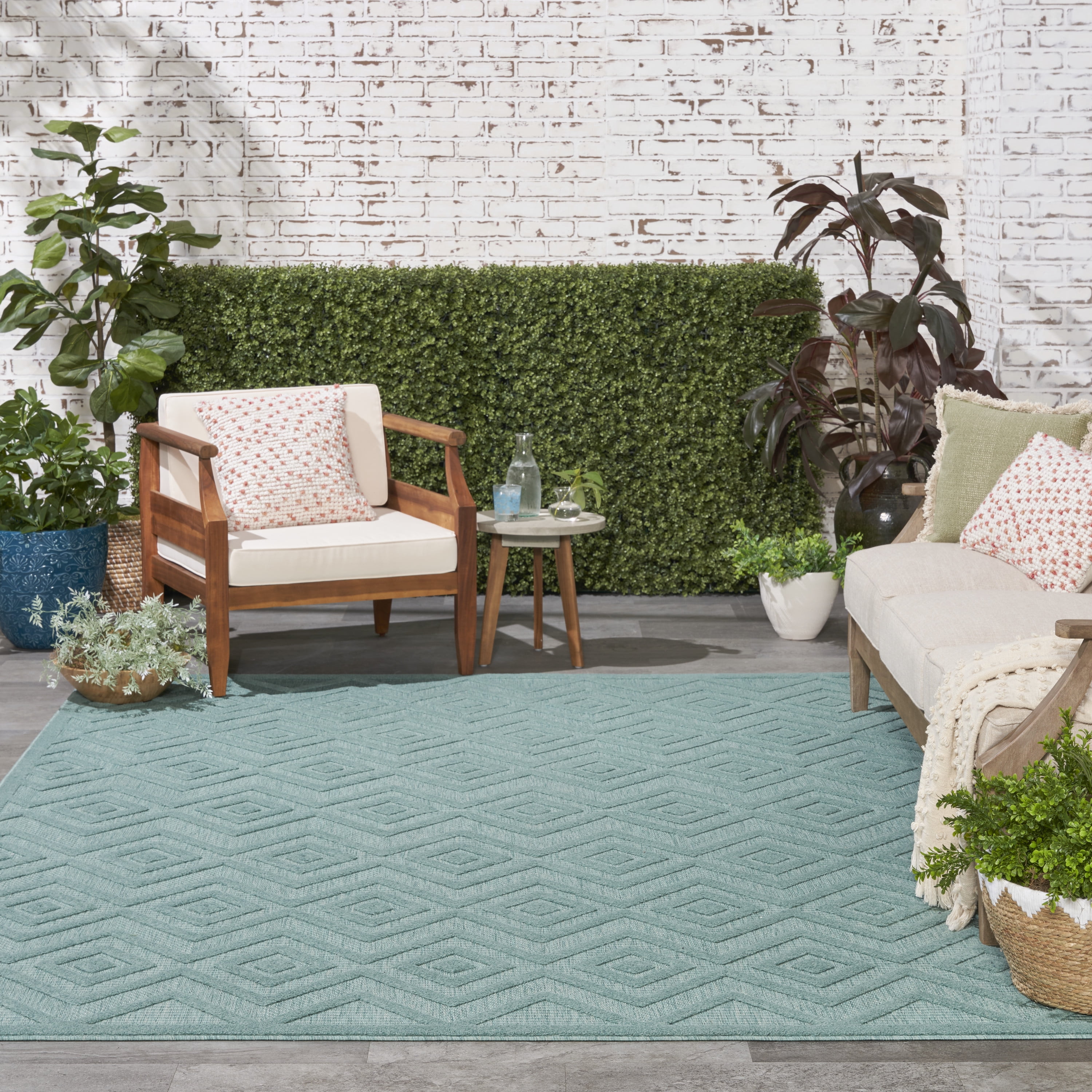 Nourison Versatile Indoor/Outdoor Aqua/Teal 8' x 10' Area Rug, (8x10)