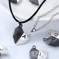 thumbnail image 4 of Collar de pareja con letras de A-Z para mujer y hombre, juego de collares con piedras y corazones, atracción magnética, regalo de Jelwelry, 1 par, 4 of 4