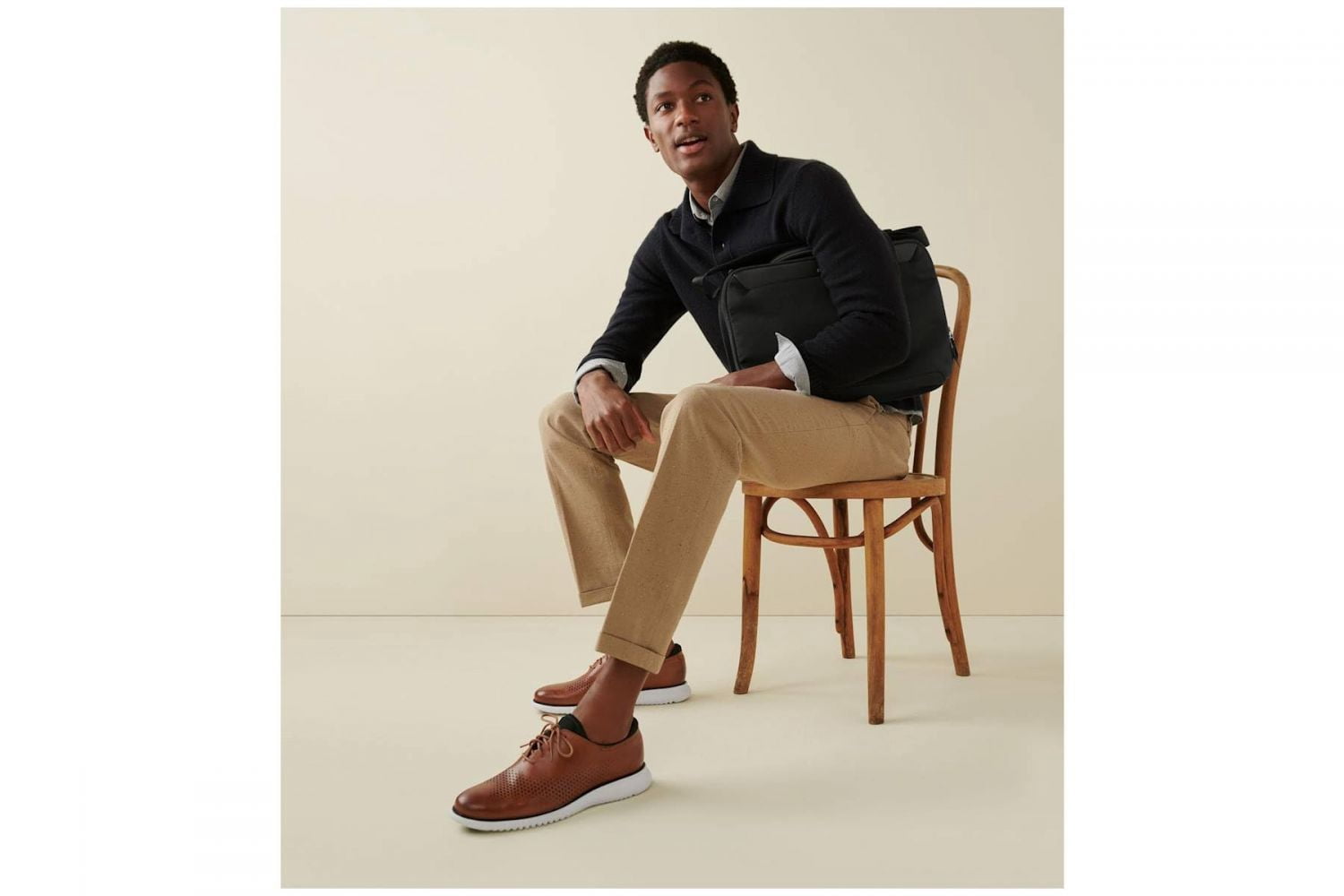 Cole Haan Men display picture 3