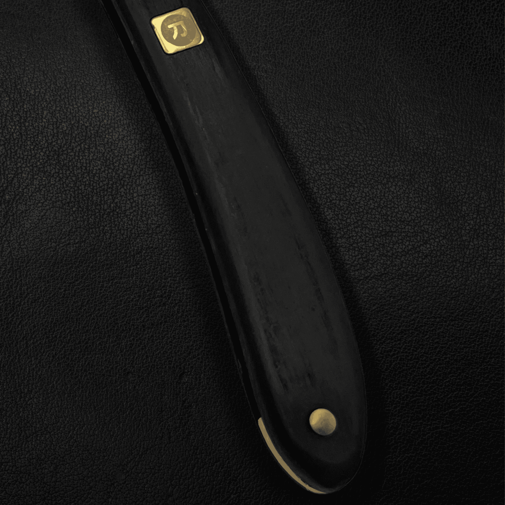 Saki Shears Premium Straight Razor for Men with Long Handle, Black