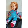 thumbnail image 3 of Muñeco Chucky Culto Cuerpo de Felpa de 67 cm con Huella y Agujetas Reales, 3 of 5
