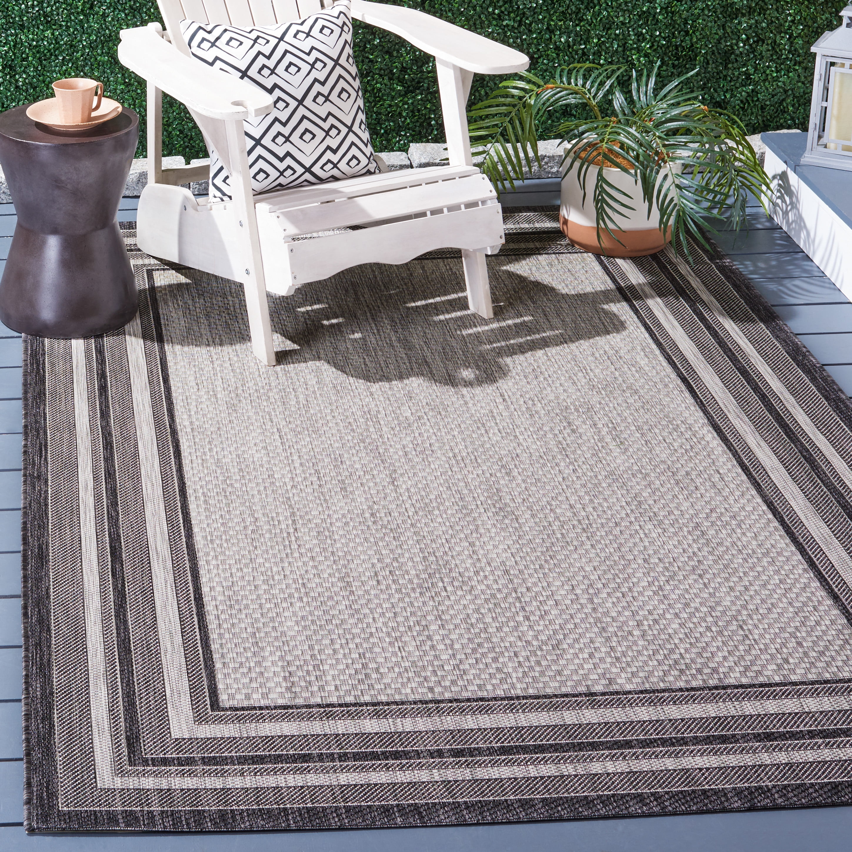 Safavieh Courtyard Ercan Bordered Indoor/Outdoor Area Rug, Light Gray/Black, 6' x 8'
