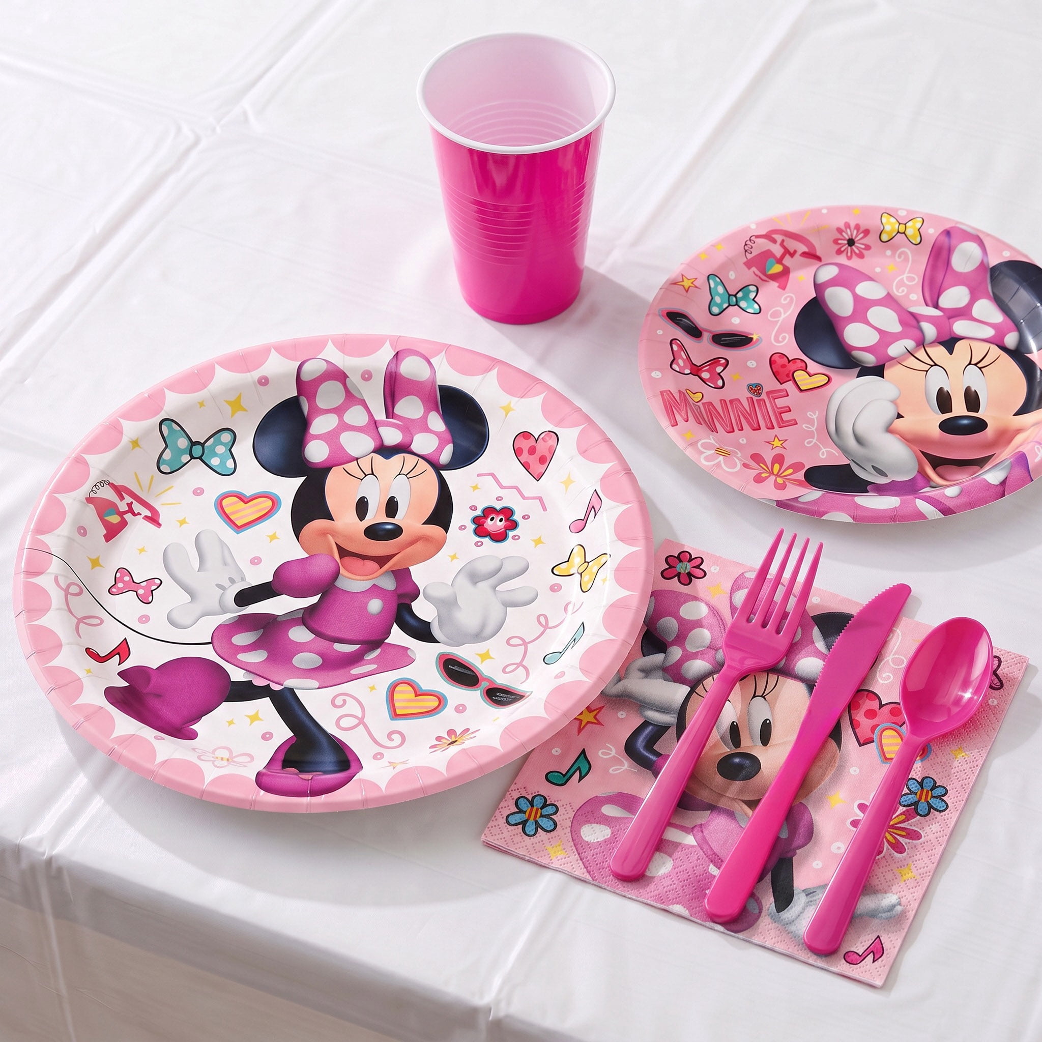 Minnie Mouse 16 Count 6.5IN x 6.5IN Multicolor Lunch Napkins