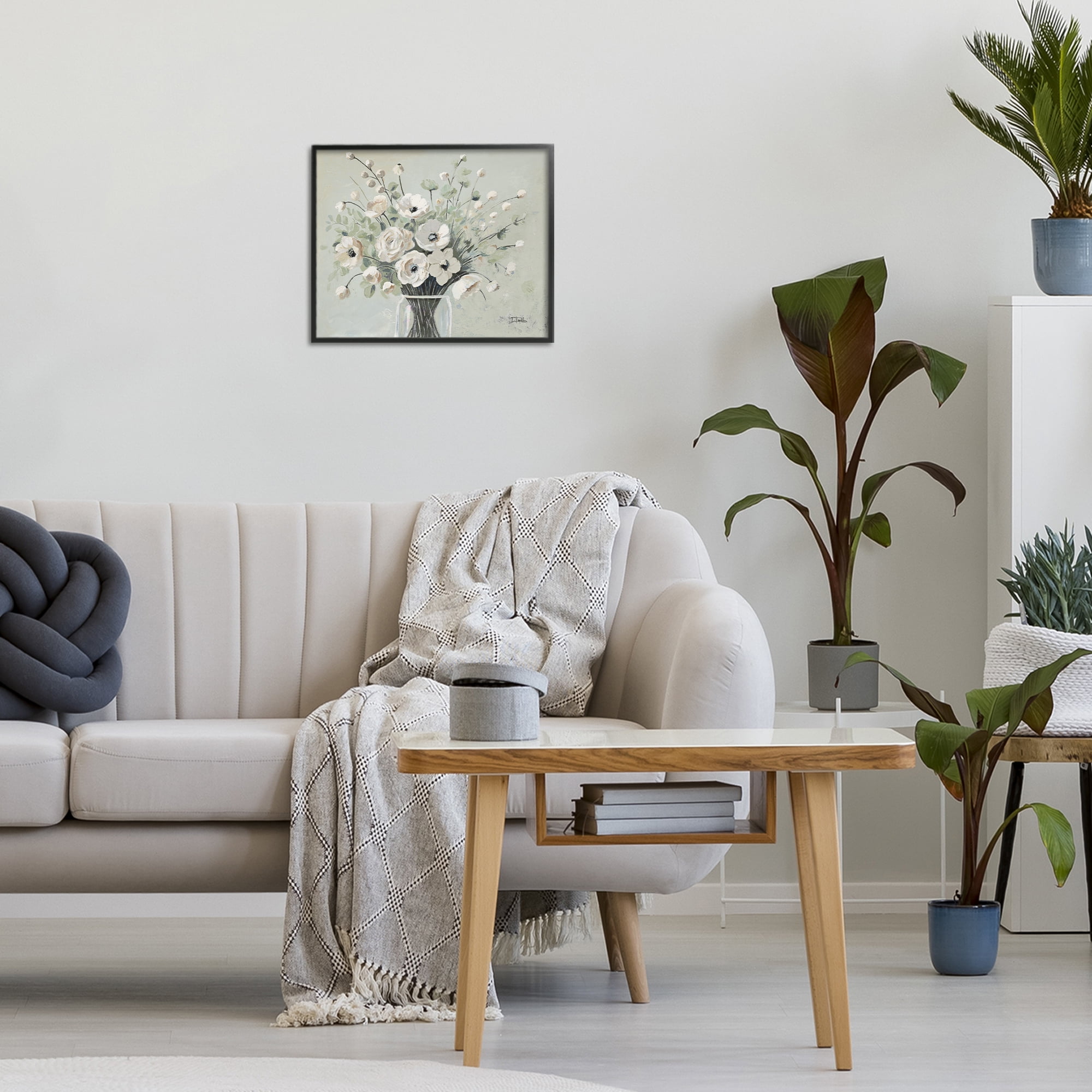 Stupell Industries Siempre Bella Bouquet Black Framed Giclee Art, design by Patricia Pinto