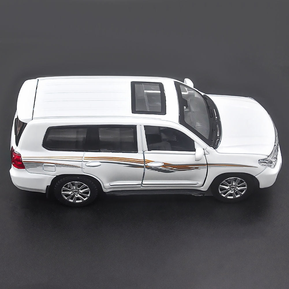 1:32 scale Toyota Land Cruiser Prado die-cast car model with opening doors, lights, sound and spring return function. Birthday gift toy car for boys.