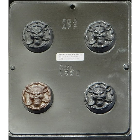1621 Skull Oreo Cookie Chocolate Candy Mold