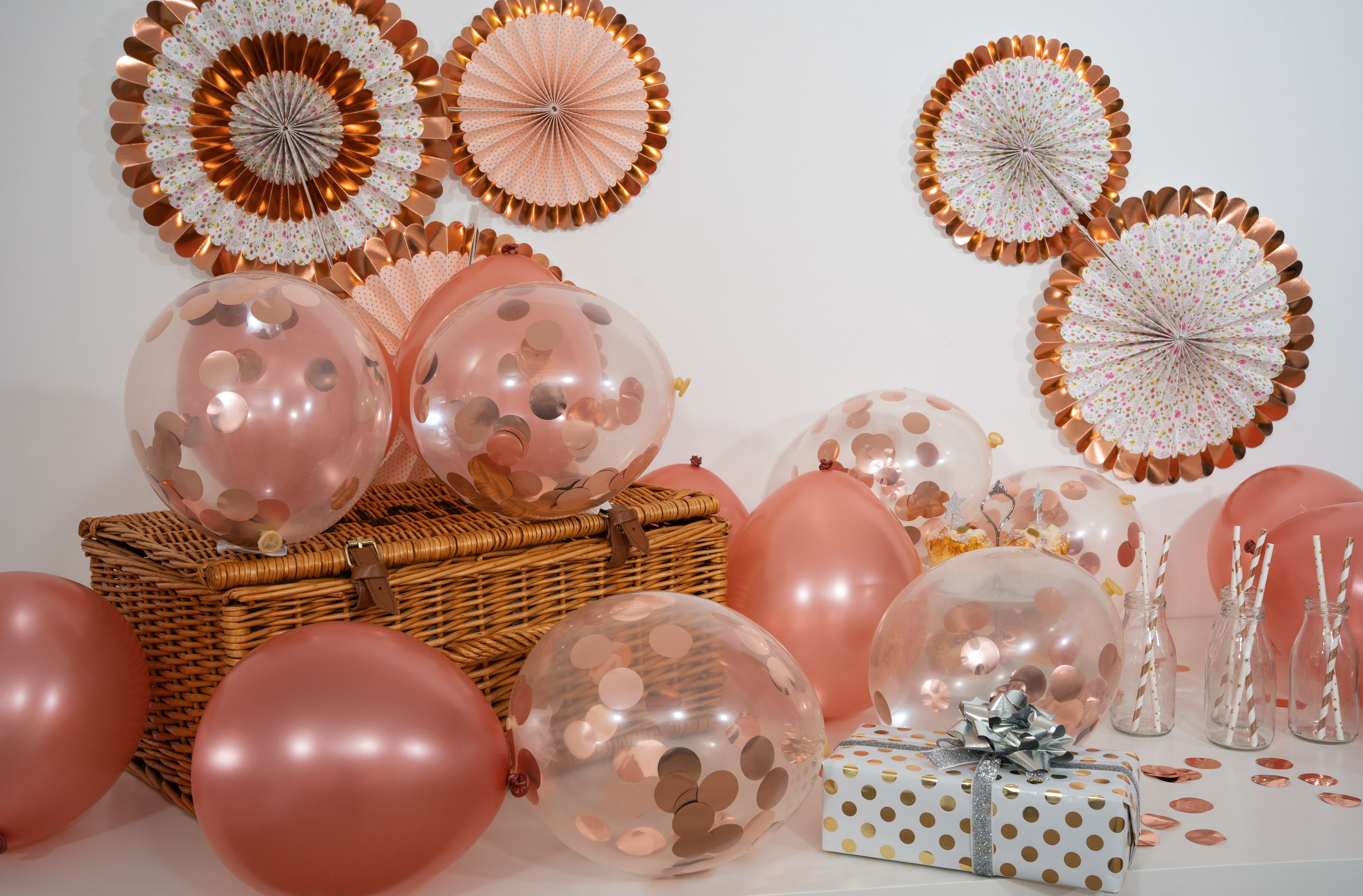 illooms LED Light-Up Latex Party Balloons, Metallic Rose Gold Confetti, 15 pack
