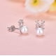 thumbnail image 5 of Pendientes de ciervo con perlas de agua dulce para mujer, de plata S925, regalo sencillo para vacaciones de Navidad Rojo Verde, 5 of 5