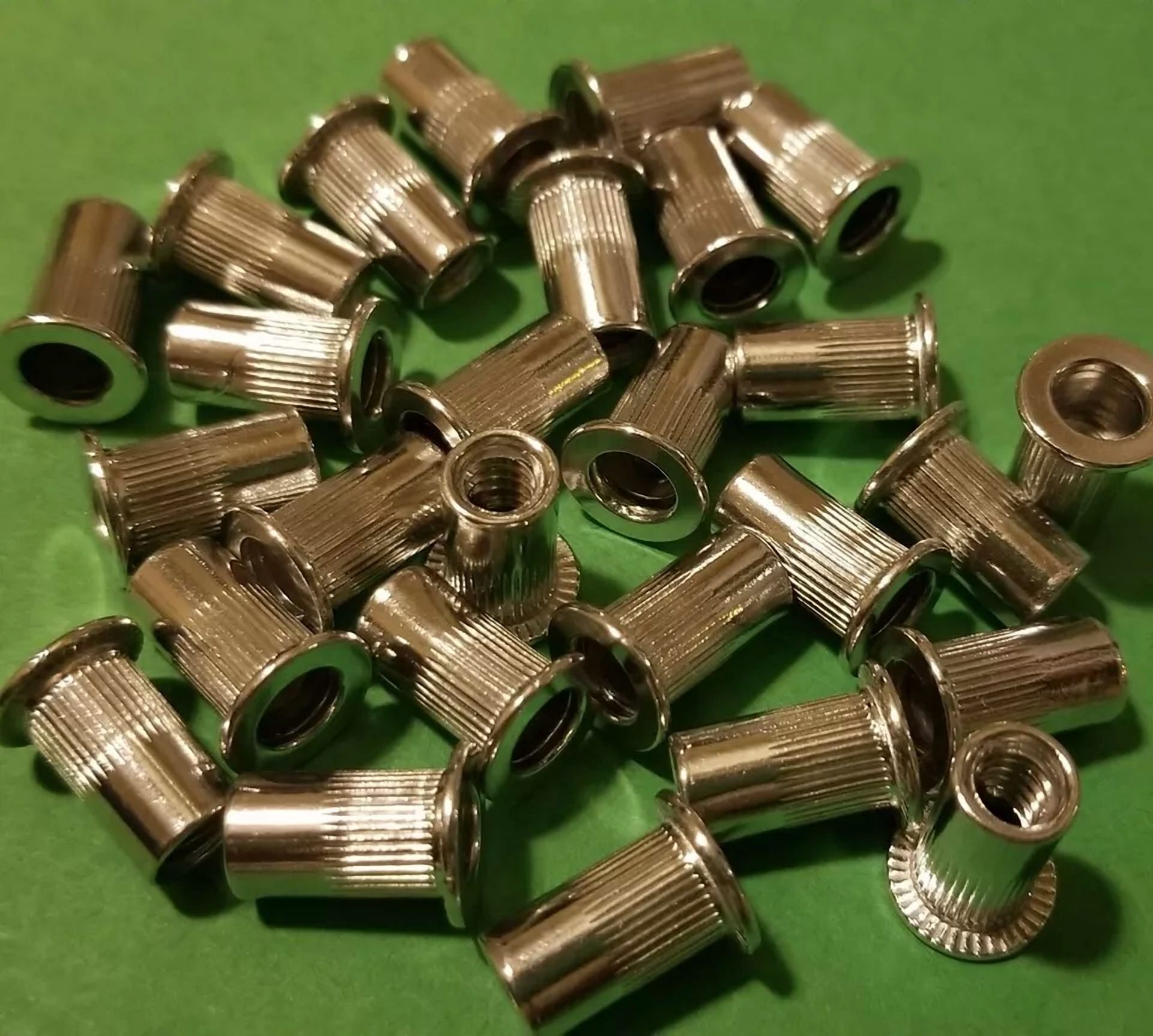 CIRCLE- 10-24 Aluminum Rivet Nut Rivnut Insert Nutsert Sae 100 Pcs