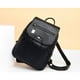 thumbnail image 3 of Mochila de piel sintética de hermoso diseño, tamaño mediano, 3 of 6