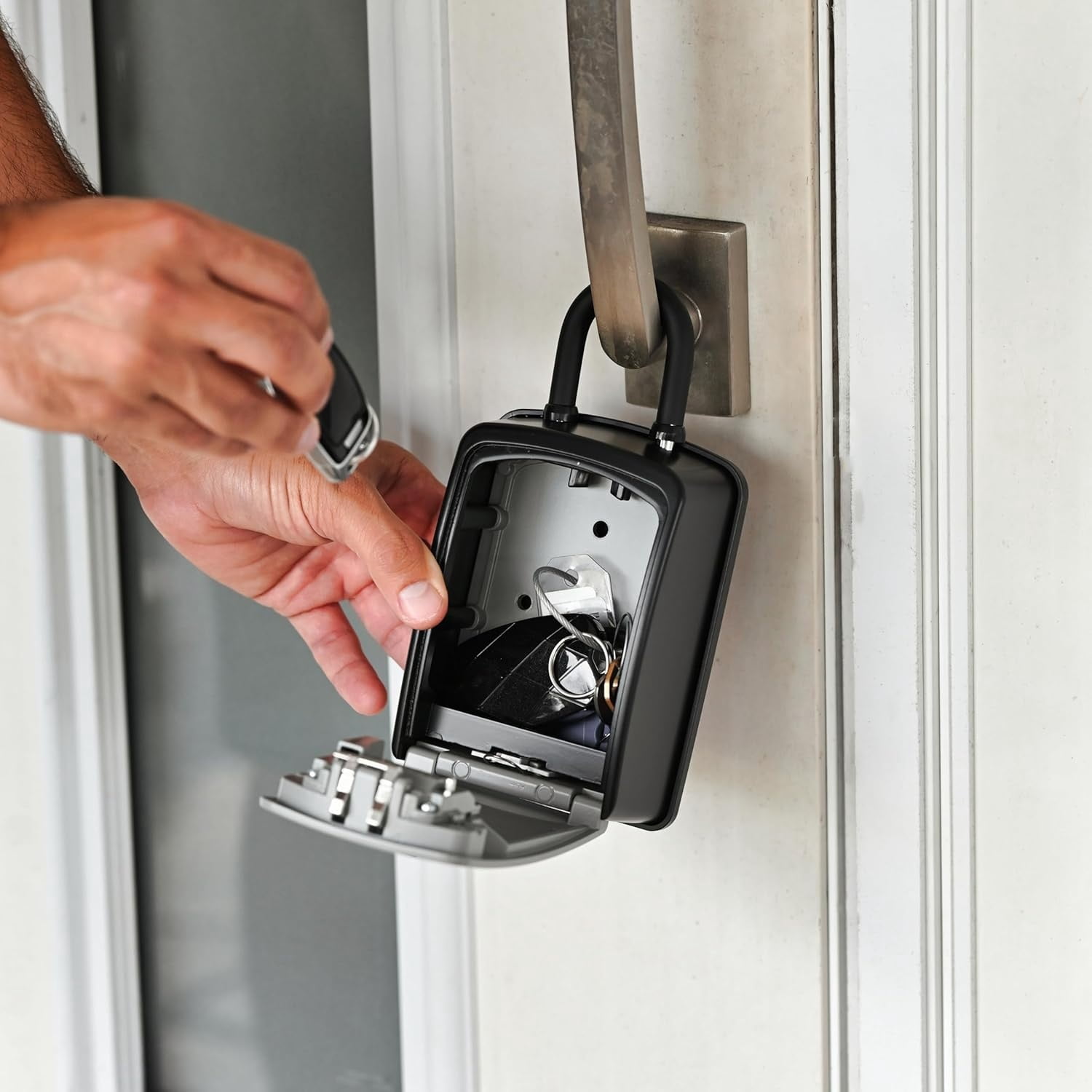 Key Lock Box Portable with U-Shackle – XXL Waterproof Heavy-Duty Metal Safe with 4-Digit Combination for Spare Keys Outside on Door Knob, Fence or Gate (Grey, XXL)