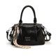 thumbnail image 1 of Bolso cuadrado pequeño de mano de moda retro coreana 2025, nuevo bolso de hombro de color sólido, bolso de mensajero de temperamento de alta gama, 1 of 4
