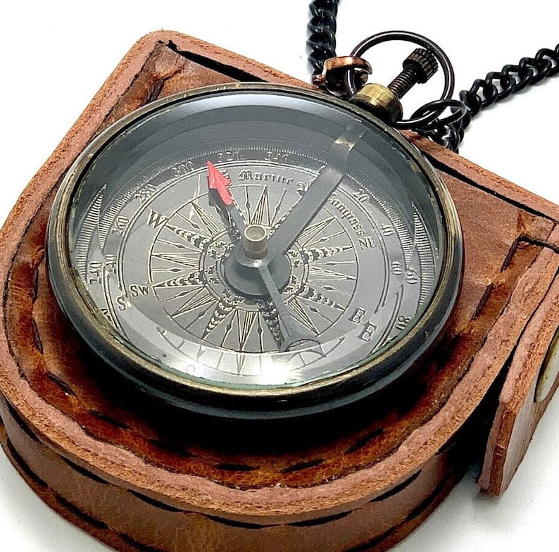 Personalized Compass, First Communion Gift, Graduation Gift, gift for mom, Engraved Compass, Couples Gift, retirement gift, gift for wife