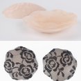 thumbnail image 3 of Femmes Mamelon Dentelle de Silicone Forme Pétale Poitrine Pâteuse Couverture de Poitrine avec Étui, 3 of 10