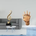 thumbnail image 2 of Escultura de resina con nota musical y manos entrelazadas. Adorno creativo para mesa, centro de mesa, escritorio, chimenea, dormitorio, estantería. Id, 2 of 8