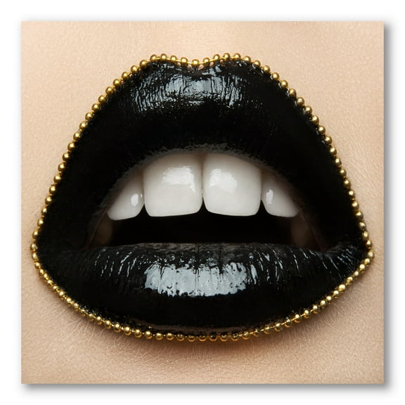 Designart ' Woman Lips With Black Lipstick & A Gold Chain ' Modern Canvas Wall Art Print