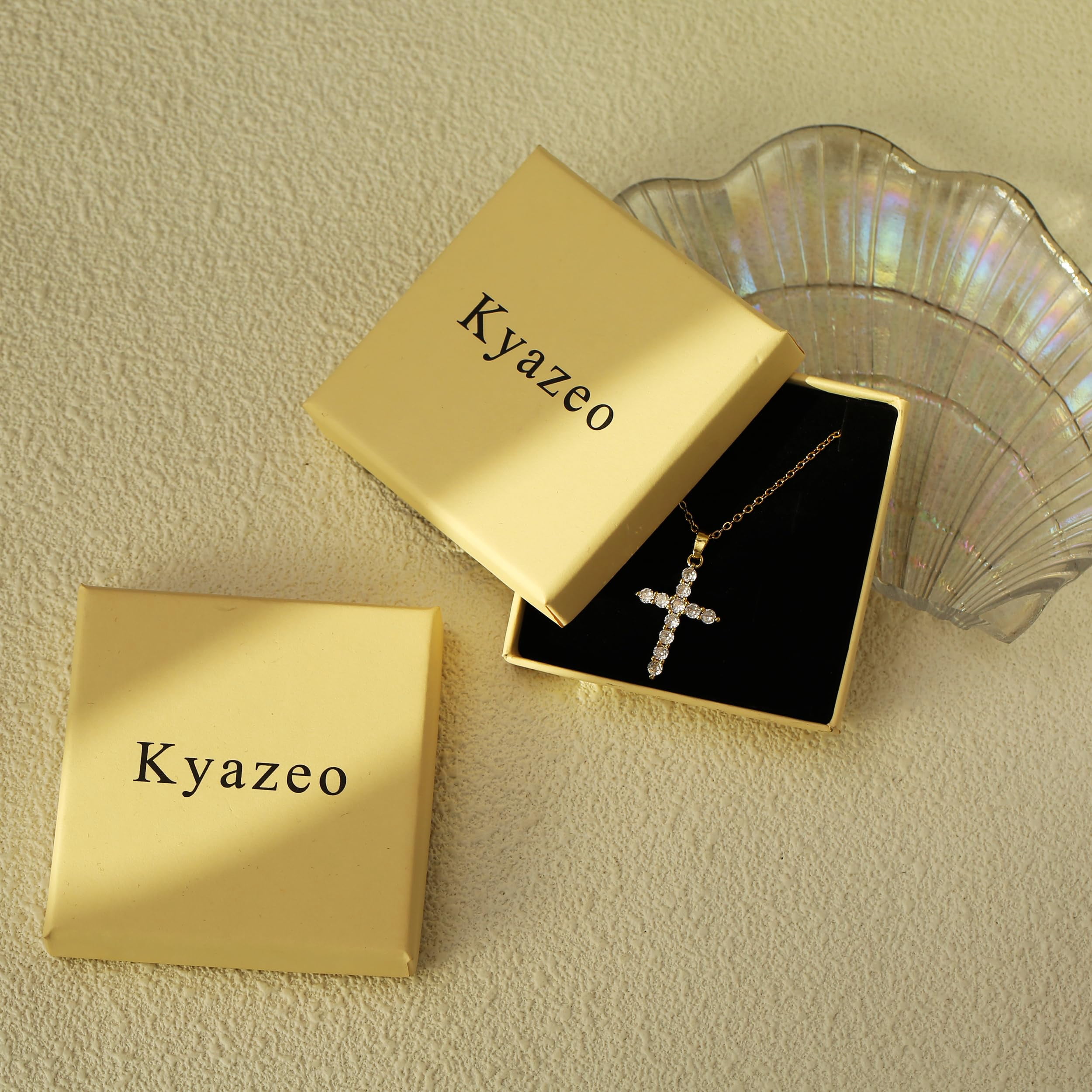 Kyazeo 18K Gold Plated Letter Mama Pendant Necklaces Stainless
