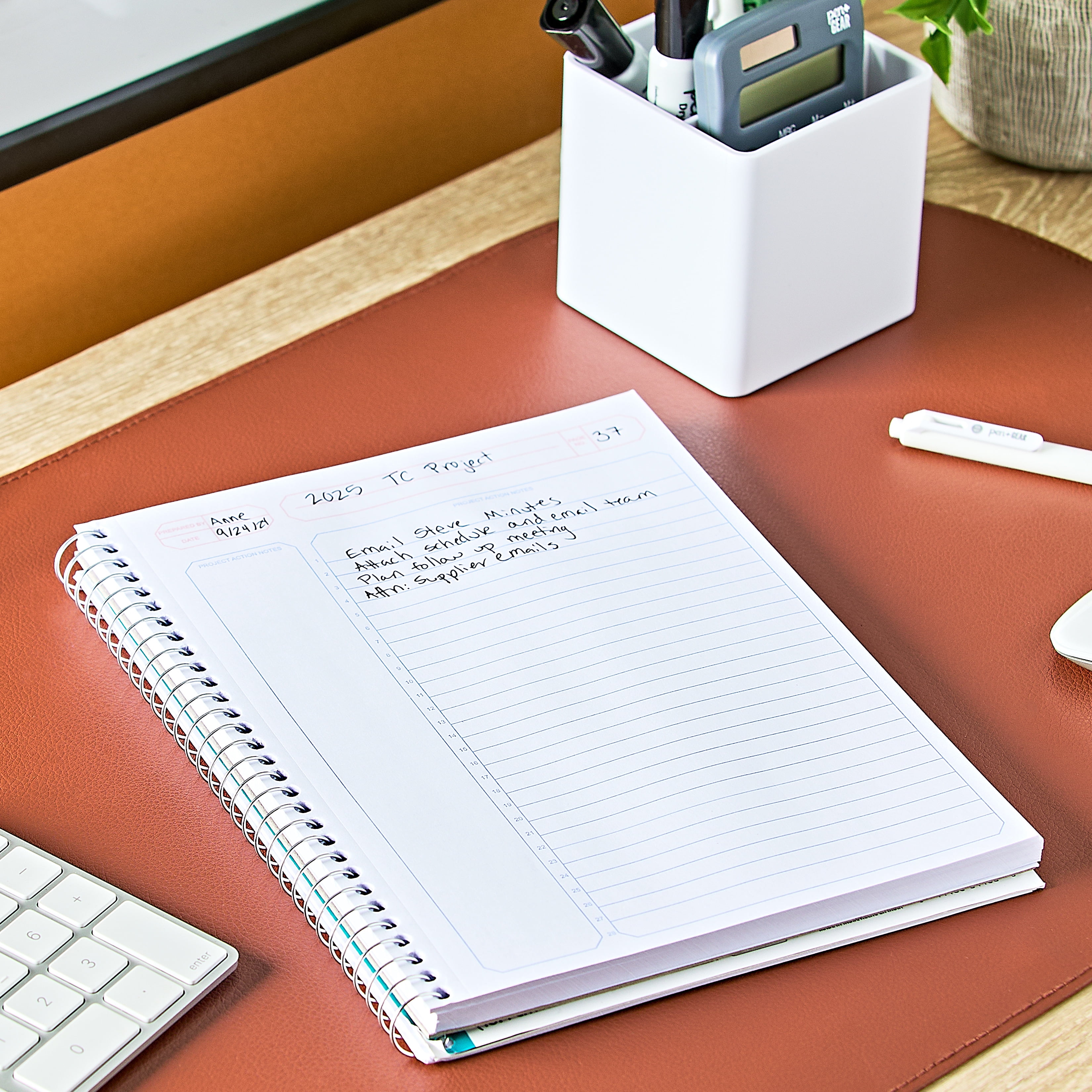 Pen+Gear Project Planner with Numbered Lines, White, 9.5" x 7.25", 100 Sheets
